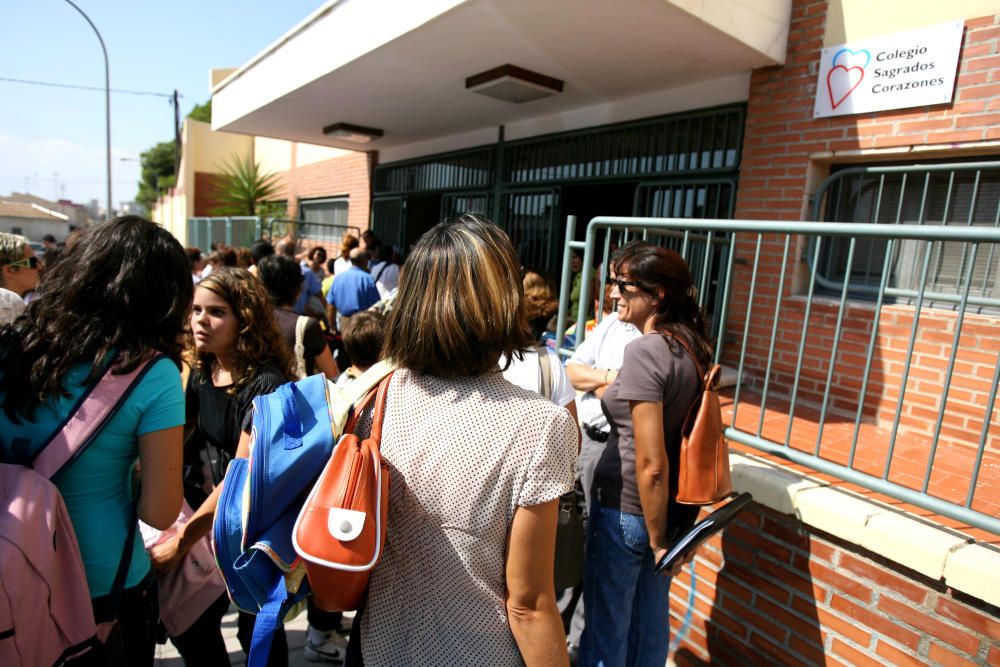 Tercero. Colegio Sagrados Corazones, concertado. Presentó 13 alumnos y aprobaron los 13. Nota media de selectividad 7,1