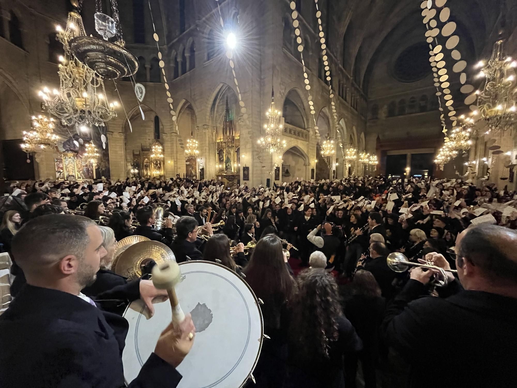 Ekstase in der Kirche: Manacor feiert die completes zu Sant Antoni