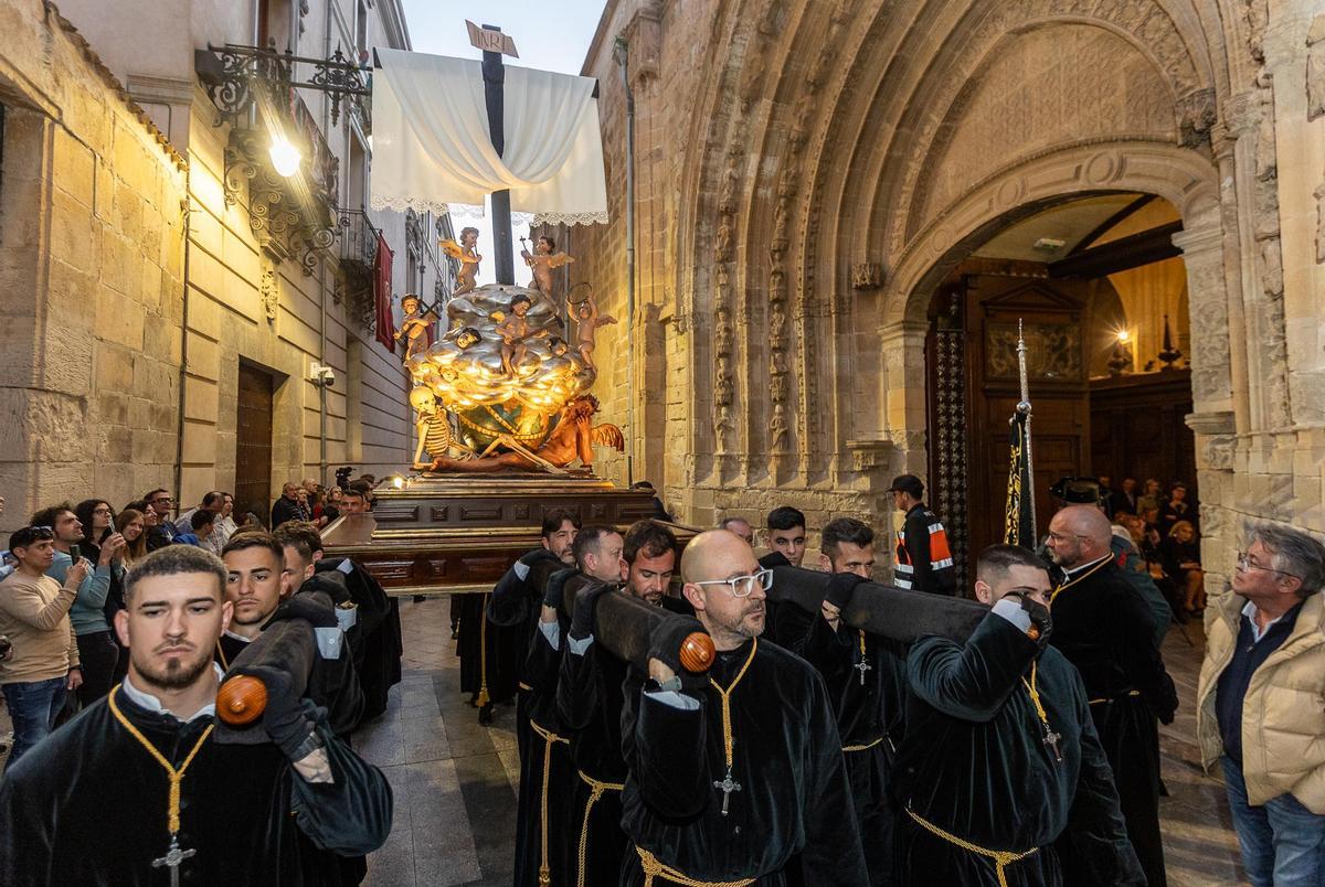 Procesión del Santo Entierro de Cristo en Orihuela