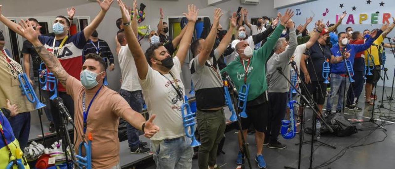 Ensayo de Los Chancletas y La Chirimurga del Barrio