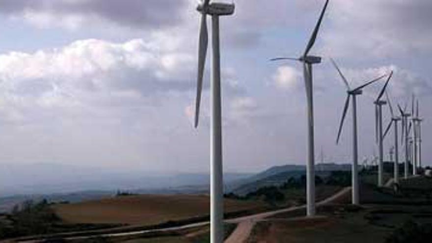 La Junta prevé que los primeros parques eólicos comenzarán a funcionar en 2012