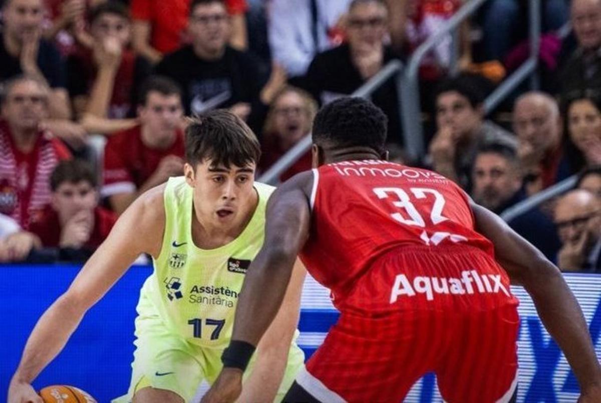 Núñez, en una acción del encuentro ante el BAXI