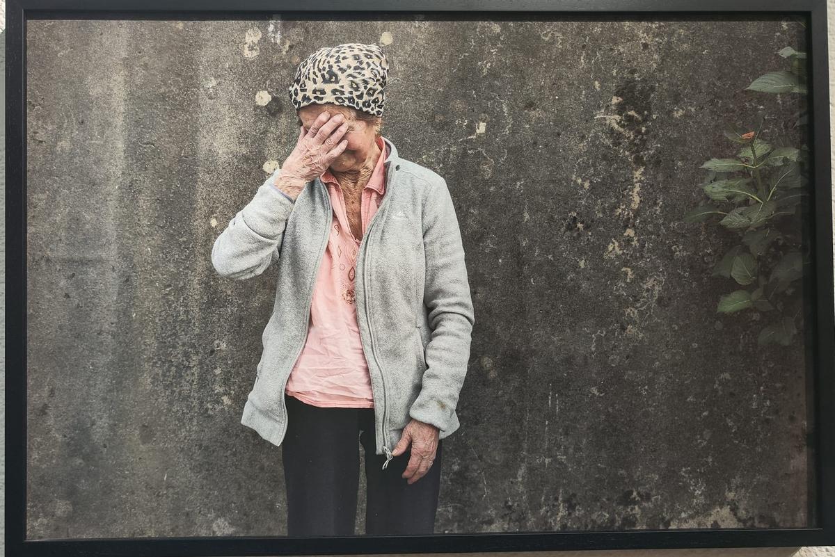 Fotografía de la exposición de Noé Baranda en Grado.