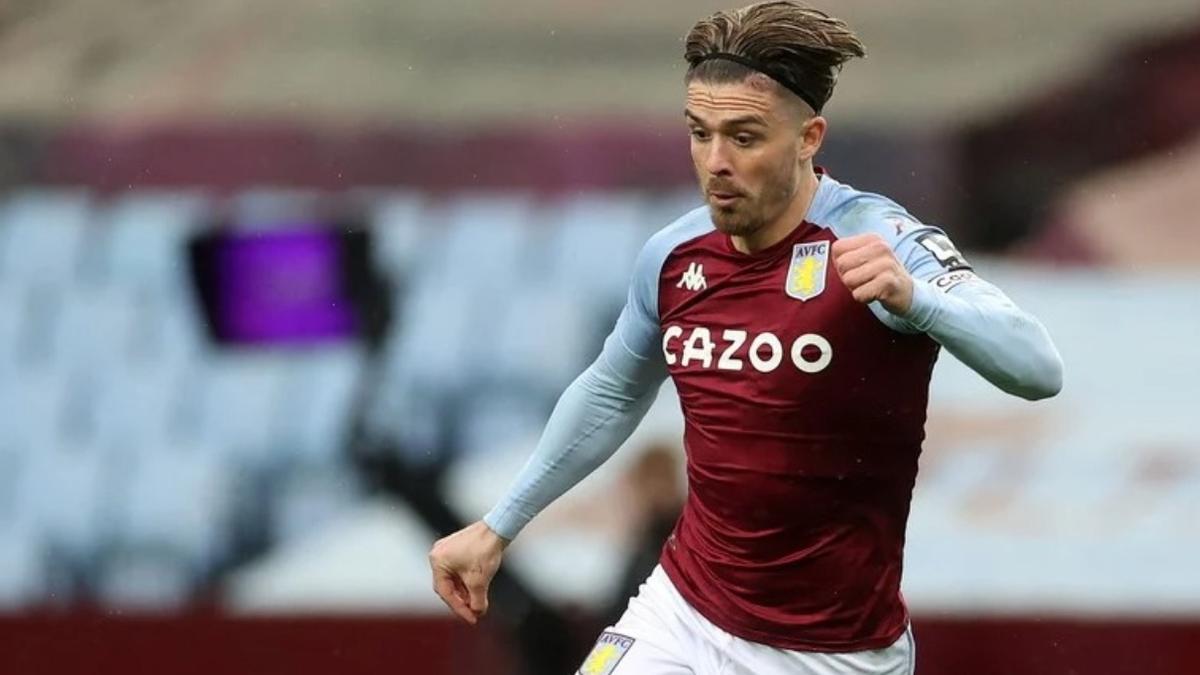 Jack Grealish con el Aston Villa