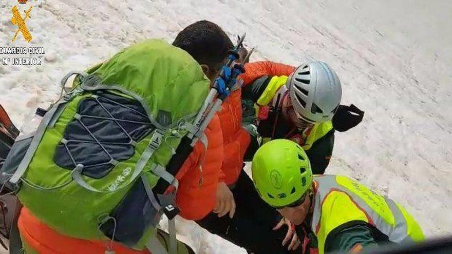 Rescatadas dos mujeres en el glaciar del pico Aneto