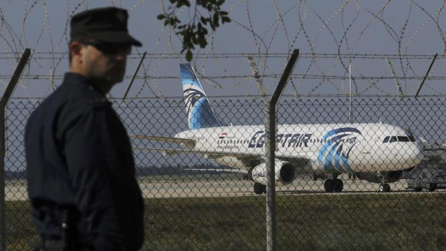 Secuestro de un avión de pasajeros de Egypt Air