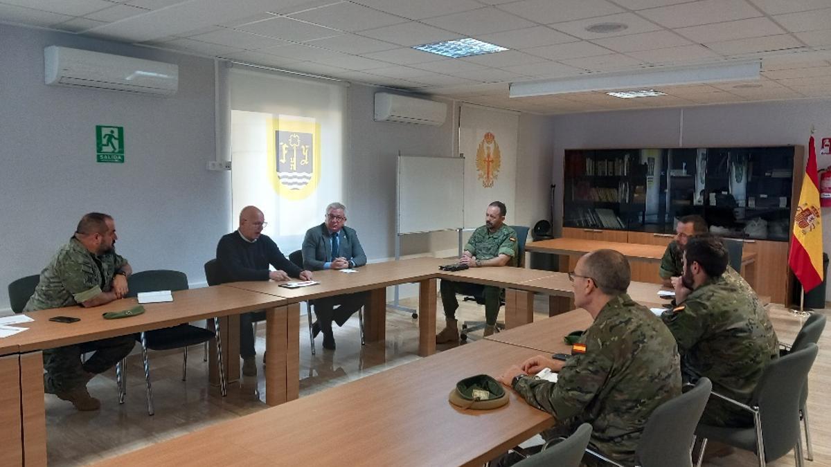 Reunión celebrada en el MOE para organizar la carrera.