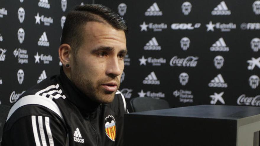 Otamendi, en rueda de prensa