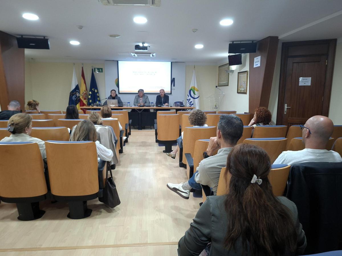 Un momento de las jornadas sobre transparencia en las entidades locales en Tenerife