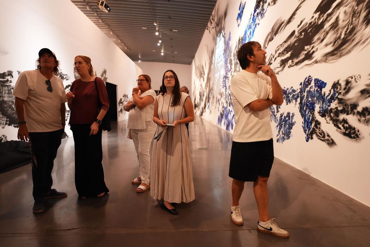 El cosmos dibuixat arriba a l'EACC de Castelló amb Abdelkader Benchamma