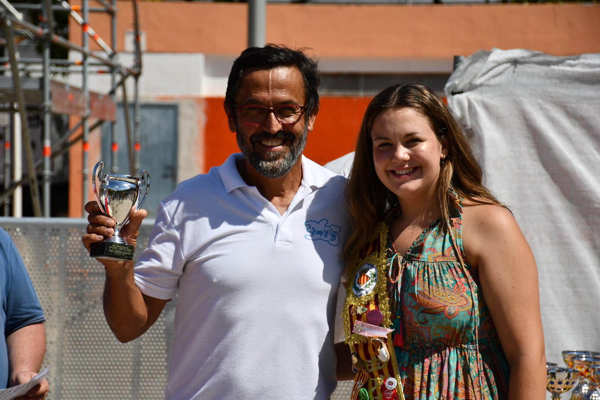 Imágenes de una intensa mañana de domingo en las fiestas de Vila-real