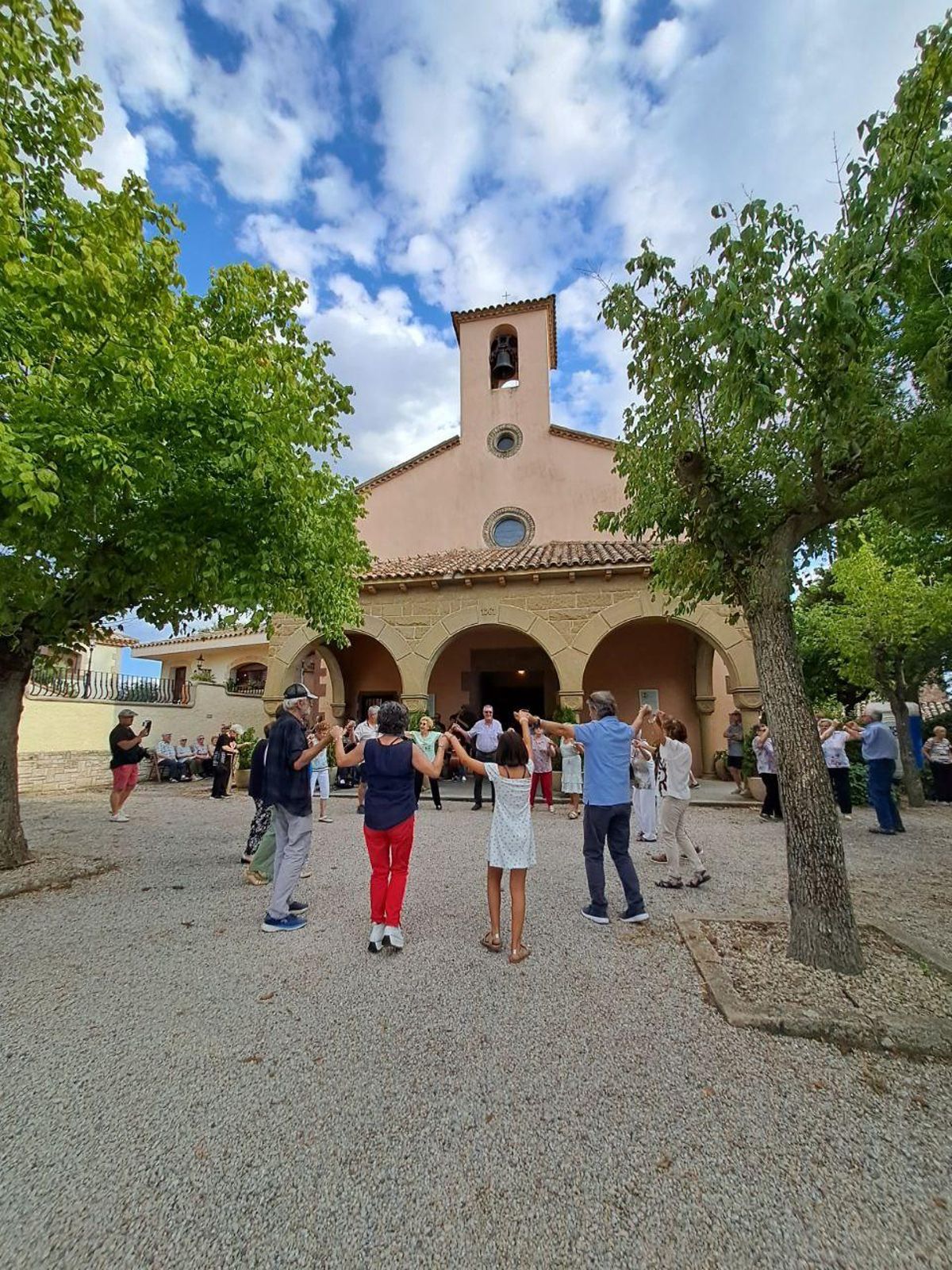 Ballada de sardanes a Santa Anna