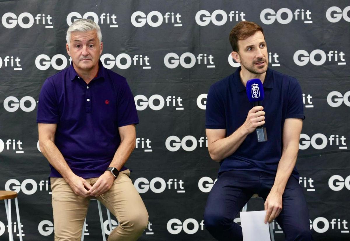 Roberto Suárez y Agustín Lleida, en la presentación de ayer en Go Fit. | IRMA COLLÍN