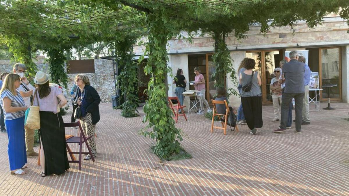 El jardí Un entorn de socialització i trobada | MAIRENA RIVAS