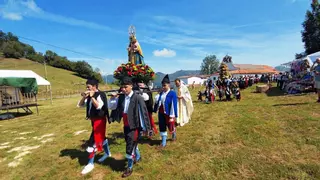 Las Bobias y Demués celebran la fiesta de Nuestra Señora de las Nieves