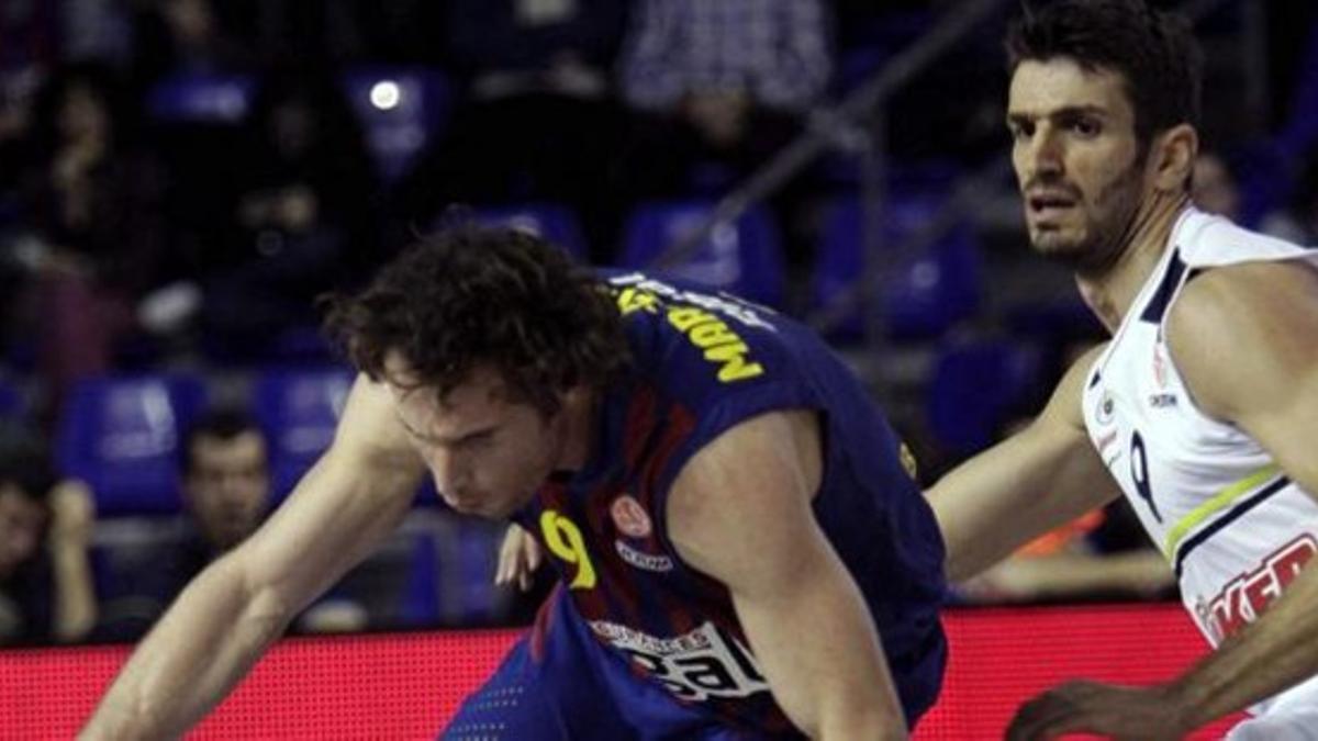 rpascualgra238  barcelona  28 12 2012   el base brasile o 121228221627