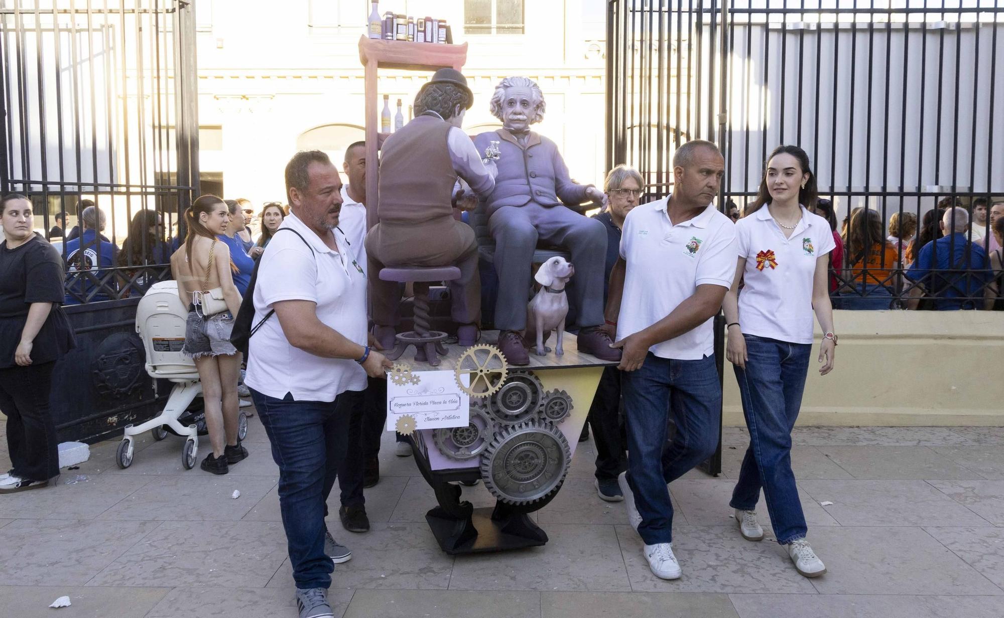 La exposición del Ninot, un homenaje a Pedro Luis Sirvent