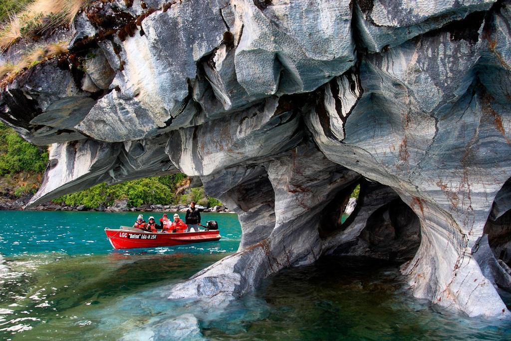 Catedral de Mármol en el Lago General Carrera.
