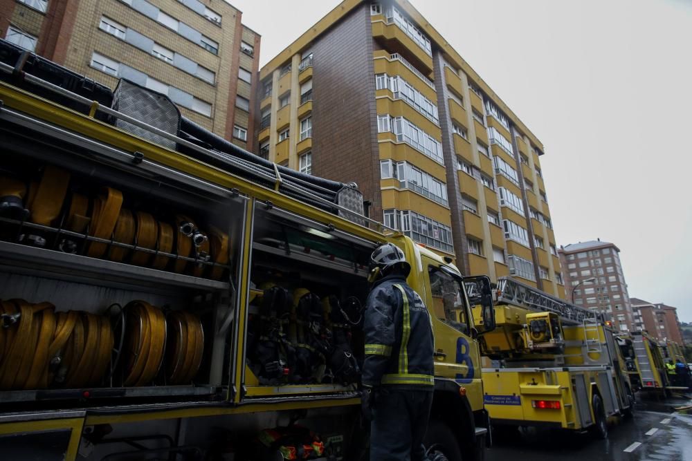 Incendio en un garaje de la calle Doctor Marañón de Avilés