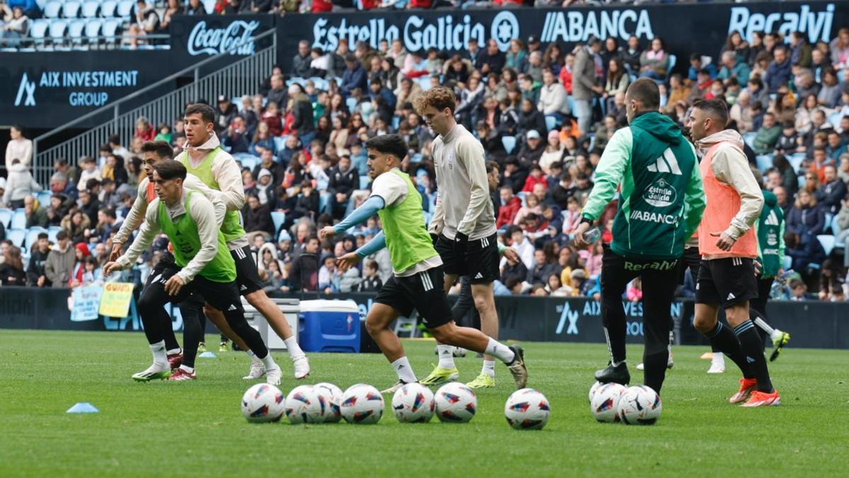 Lleno absoluto en Balaídos en el partido clave entre Celta de Vigo y Rayo Vallecano