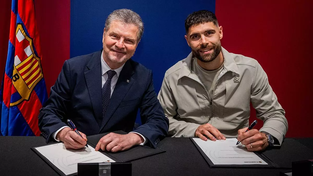 Blaz Janc amplía su contrato con el Barça hasta 2030