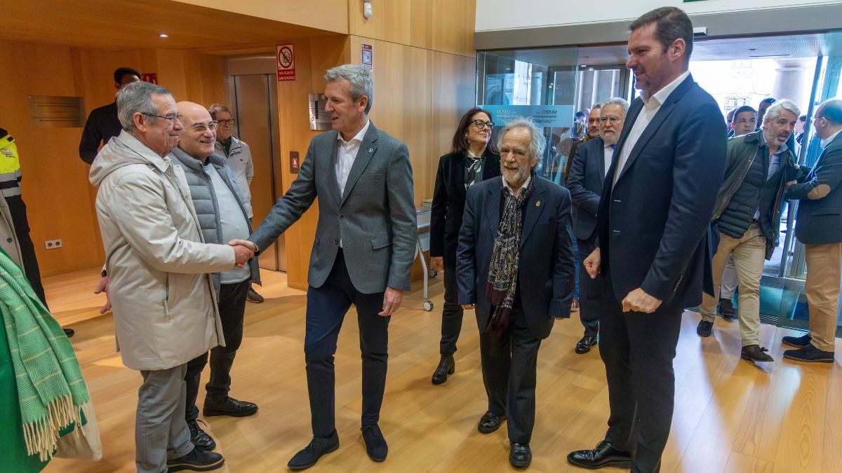 Rueda y Manzano a la llegada a la inauguración.
