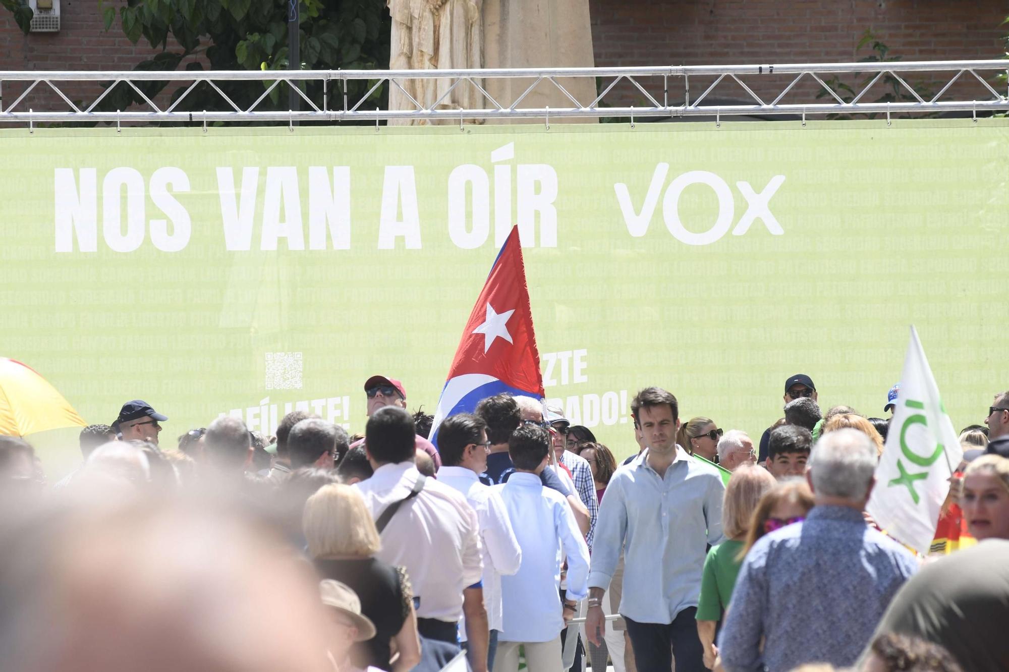 Acto de Santiago Abascal y Jorge Buxadé en Murcia