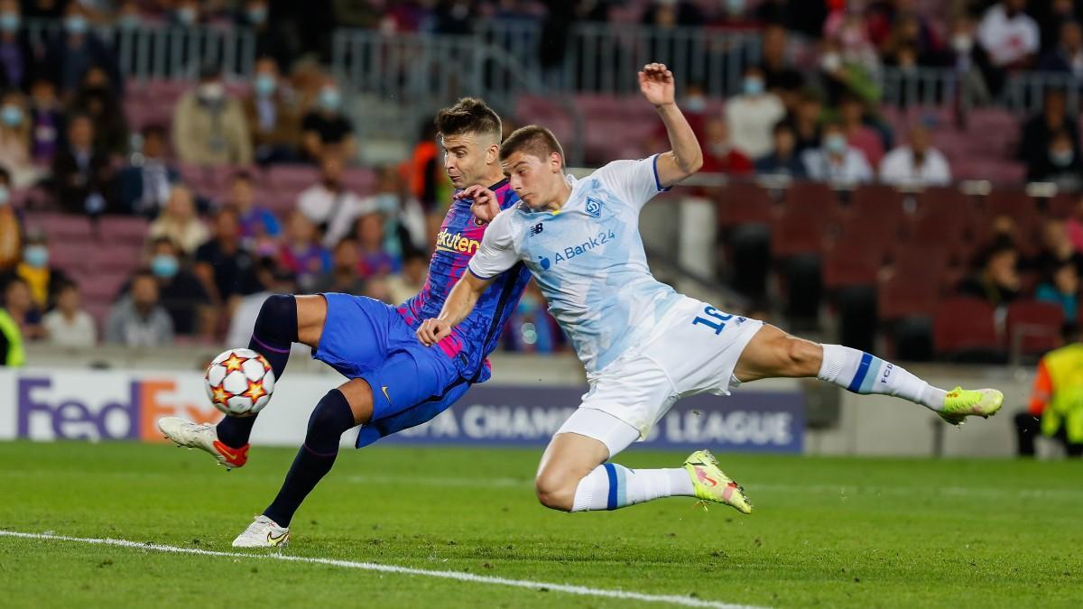 Barça y Dinamo de Kiev durante la fase de grupos de la Champions League en el Camp Nou