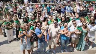 El Festival de la Sidra de Nava bautiza a una veintena de bebés llegados, incluso, desde Málaga: "Nos hace muchísima ilusión"