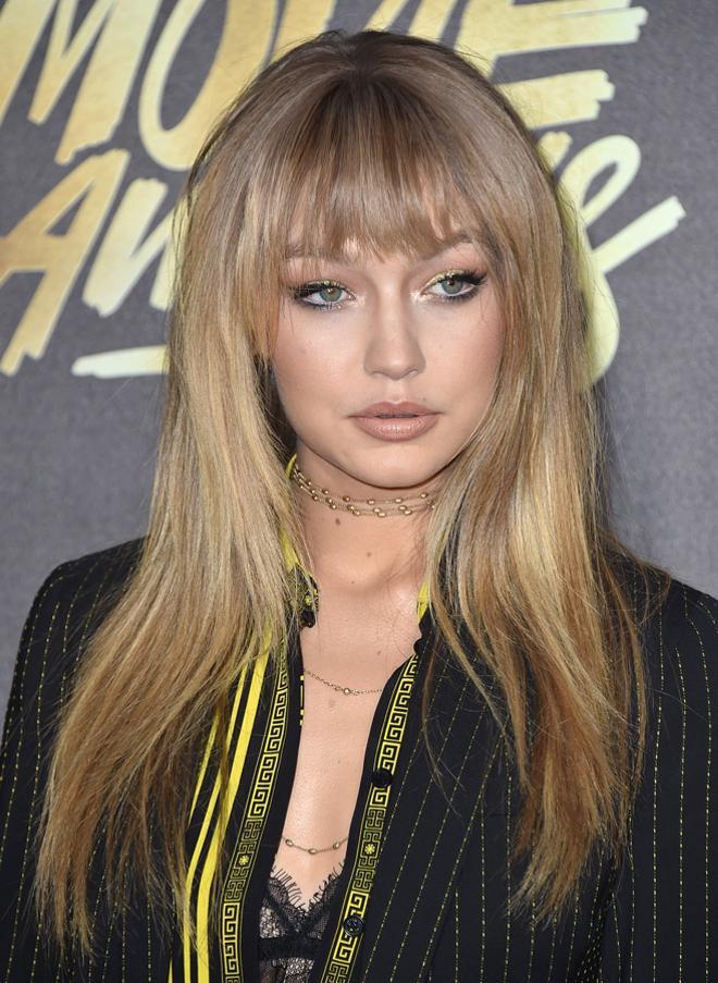 El falso flequillo de Gigi Hadid