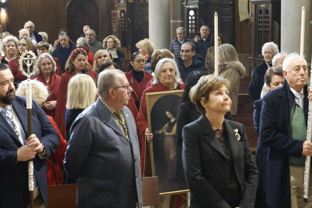 La misa en la basílica de Gijón en honor de Santa Águeda, en imágenes