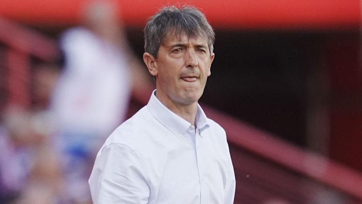 José Rojo 'Pacheta', durante el partido entre el Granada y el Almería.