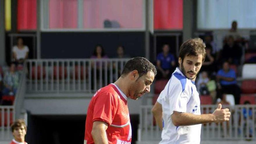 Vicente se lesionó en el calentamiento de Monterrei. // Bernabé/J. Lalín