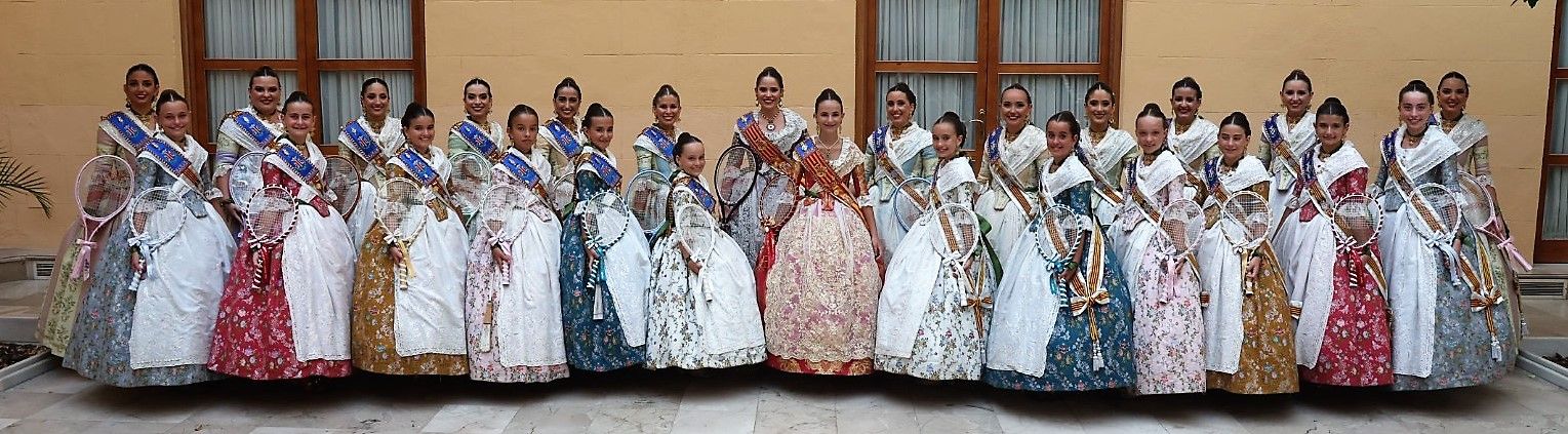 Fin de Feria para Carmen, Nerea y las cortes 2022 en la Batalla de Flores