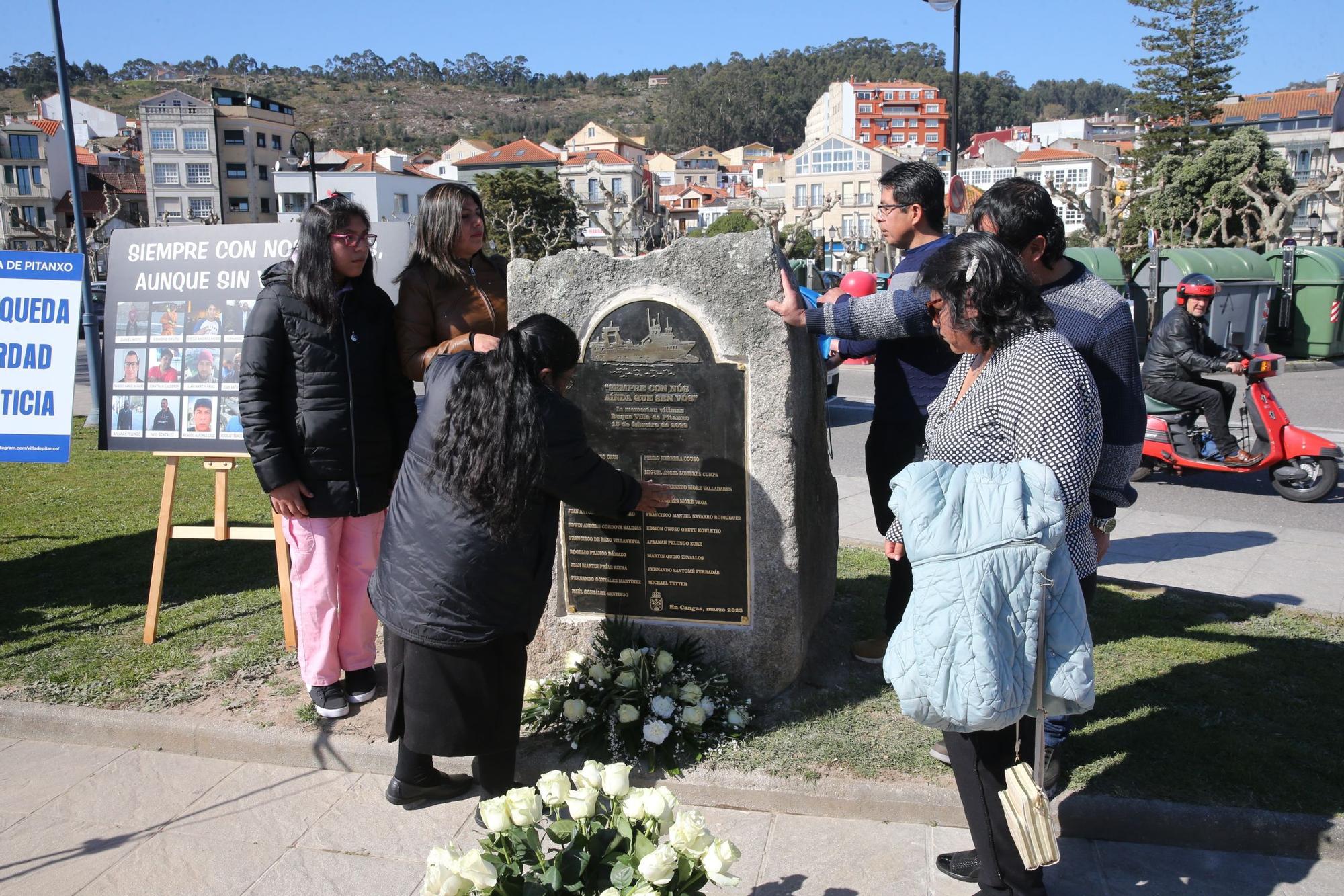 Cangas recuerda para la eternidad a los 21 del 'Pitanxo'