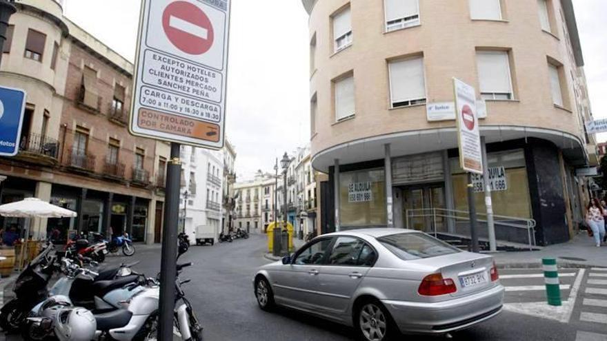 La calle San Fernando estará cortada al tráfico el próximo fin de semana