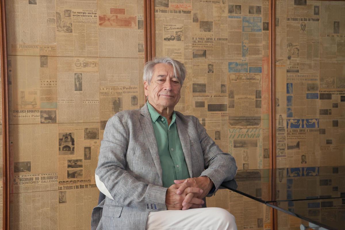 El periodista Fernando Franco en su casa en 2023