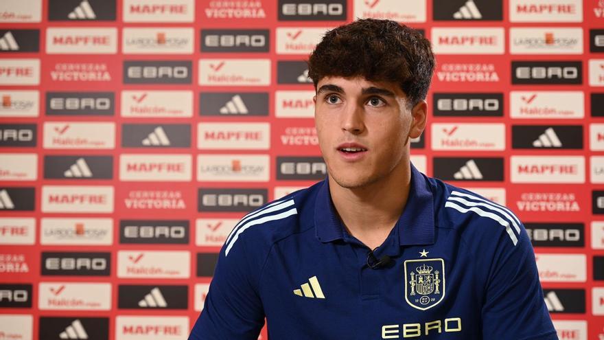 Pau Cubarsí: "Lamine sabe aislarse y no hacer caso a lo que digan"