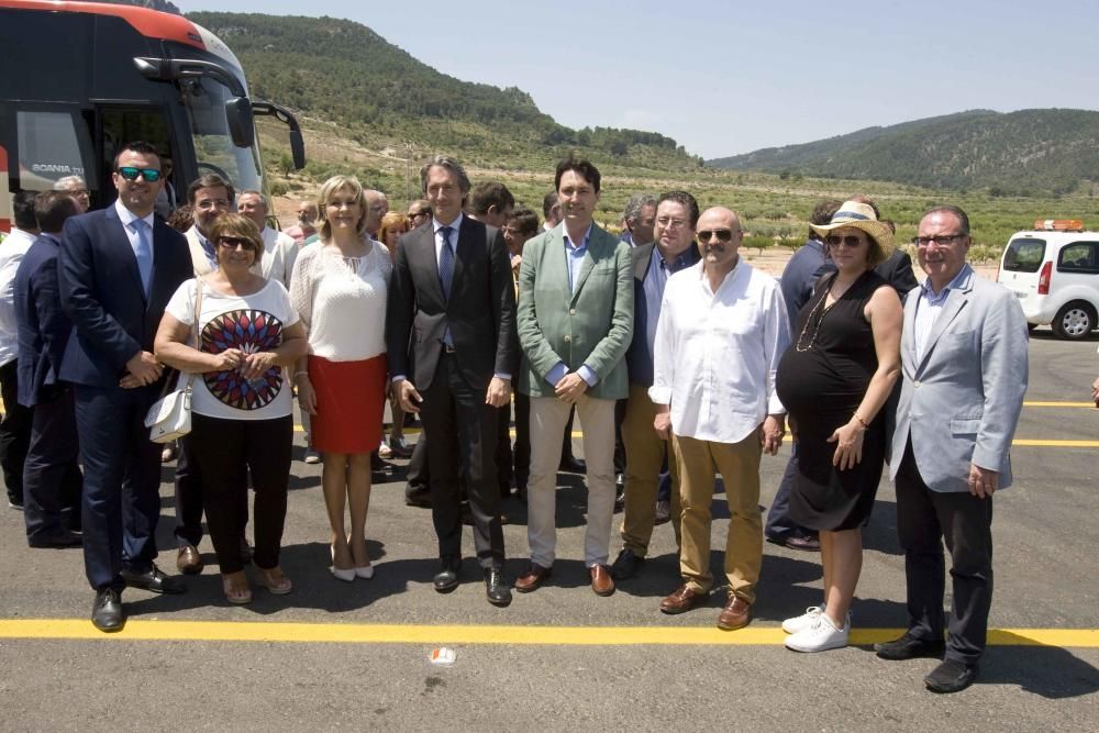 Inauguración  tramo de 5 kilómetros de la nueva A-33 en la Font de la Figuera