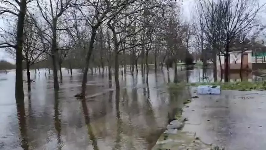 Extremadura suspende las clases en el norte de Cáceres este jueves por alerta naranja de lluvias: relación  de zonas afectadas