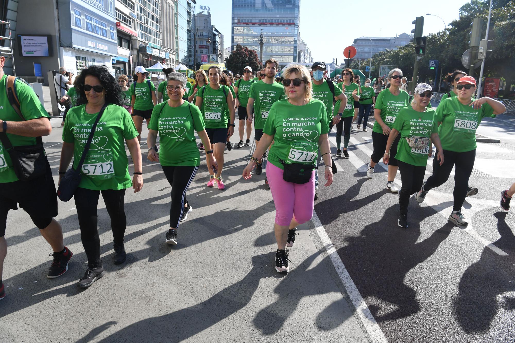 La Carrera contra el Cáncer tiñe de verde la ciudad