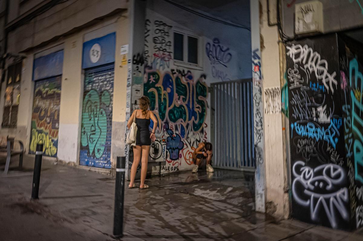 Ambiente nocturno de la Festividad de Santa María, en el barrio de Gràcia