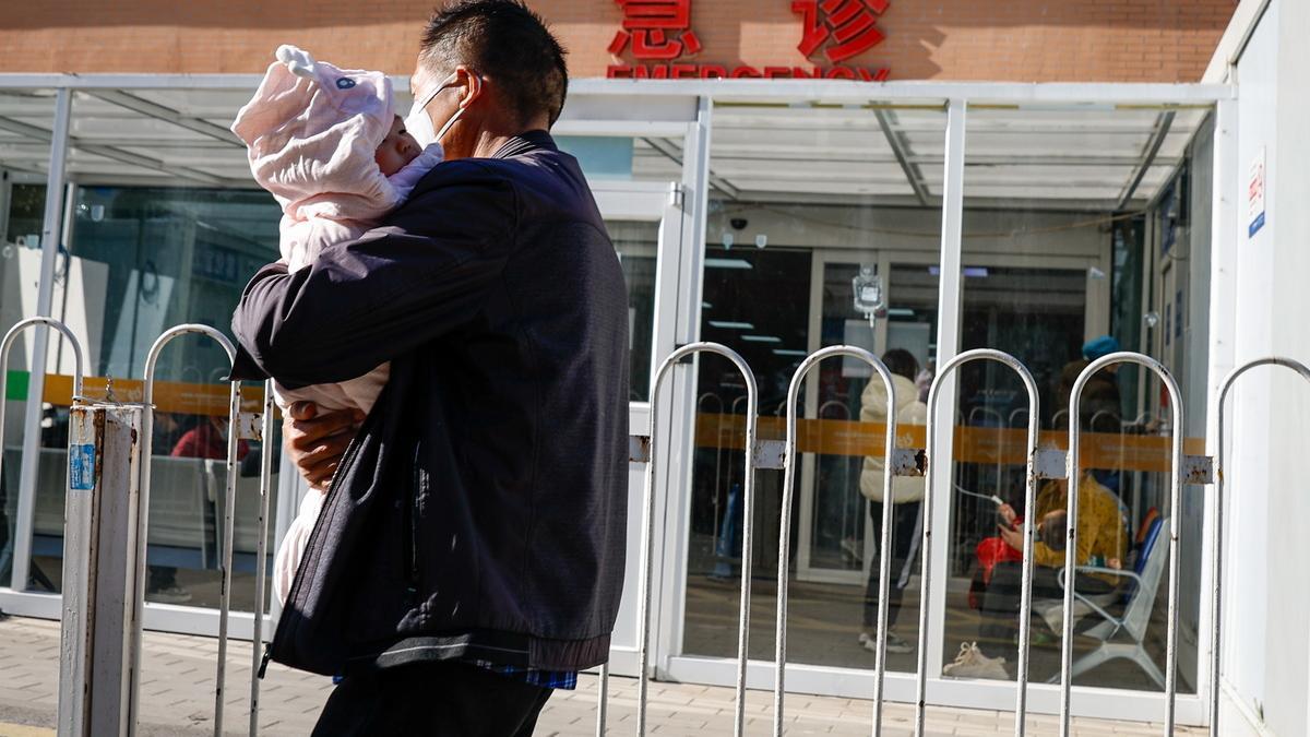 ¿Debe preocuparnos el brote de neumonía infantil en China? La neumóloga pediátrica responde