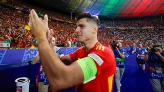 Morata debate su continuidad con la selección española entre críticas