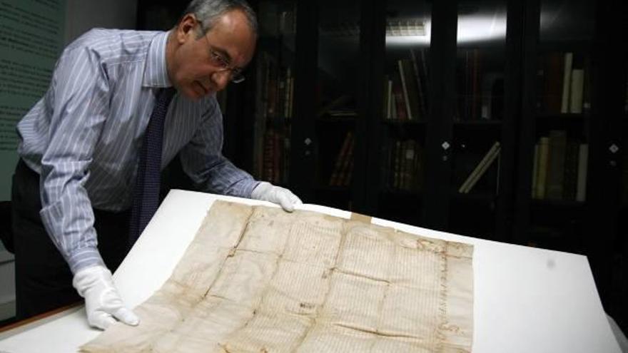 Descubren en Alicante un manuscrito inédito con la firma de Sant Vicent Ferrer