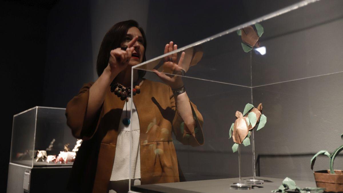 La consejera municipal de Cultura, Sara Fernández, ha presentado este jueves la nueva exposición de la EMOZ.