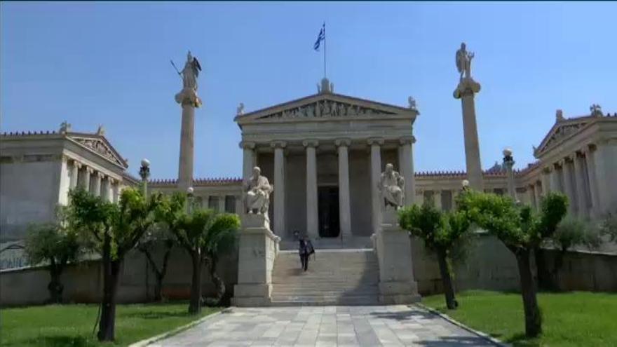 El Eurogrupo desbloquea el pago de 8.500 millones del rescate para Grecia
