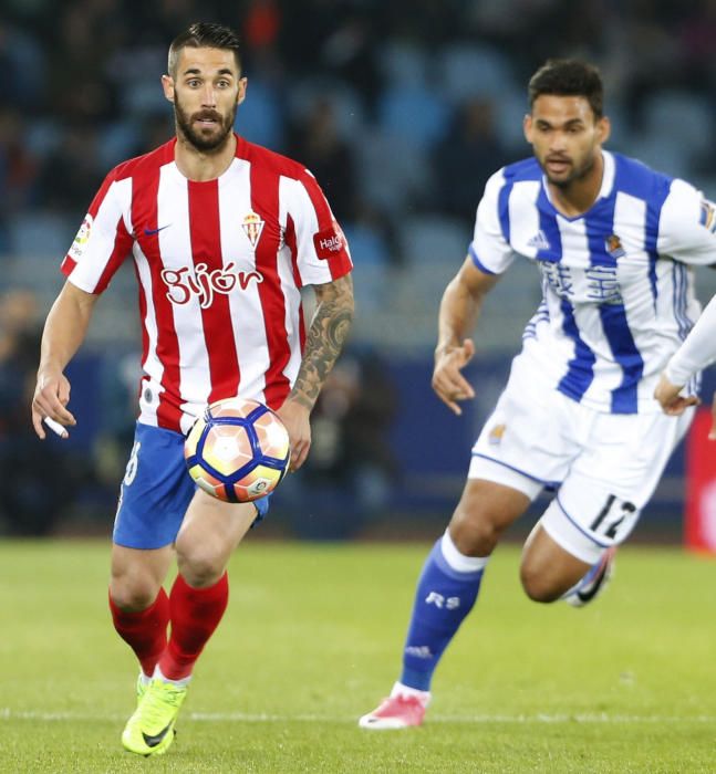 El partido entre la Real Sociedad y el Sporting, en imágenes