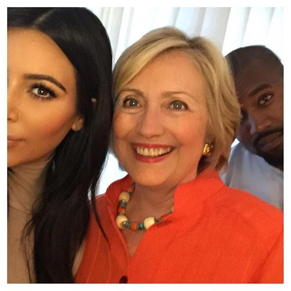 5. Kim Kardashian y Hilary Clinton