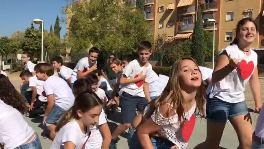 'Salva una vida, tú puedes', el flashmob de los escolares cordobeses